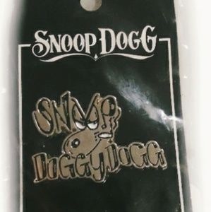 Zumiez Snoop Doggy Dog Pin New